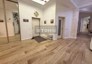 3-к квартира, вторичка, 134м2, 1/14 этаж