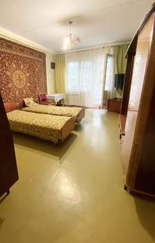 3-к квартира, вторичка, 58м2, 3/5 этаж