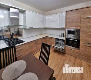 1-к квартира, вторичка, 70м2, 1/4 этаж