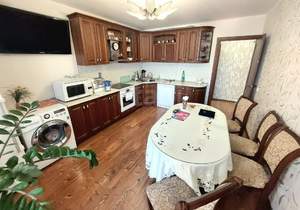 2-к квартира, вторичка, 63м2, 8/16 этаж