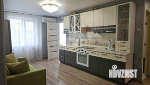 3-к квартира, вторичка, 58м2, 2/5 этаж