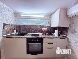 2-к квартира, вторичка, 36м2, 1/9 этаж