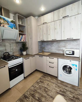 2-к квартира, вторичка, 55м2, 1/8 этаж