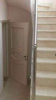 4-к квартира, вторичка, 140м2, 1/3 этаж