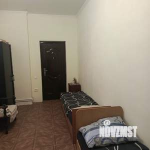 3-к квартира, вторичка, 68м2, -1/5 этаж