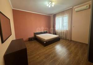 2-к квартира, вторичка, 72м2, 2/4 этаж
