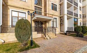 3-к квартира, вторичка, 100м2, 3/8 этаж