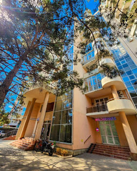 3-к квартира, вторичка, 126м2, 9/14 этаж