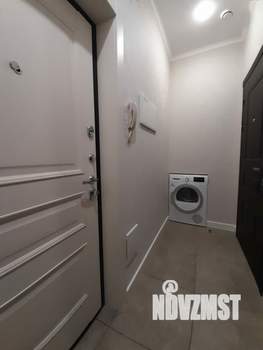 2-к квартира, вторичка, 60м2, 1/6 этаж