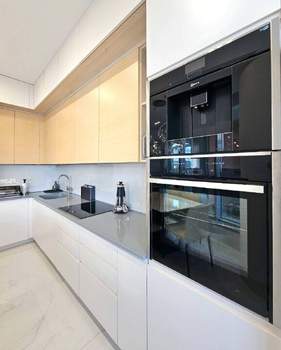2-к квартира, вторичка, 156м2, 8/17 этаж