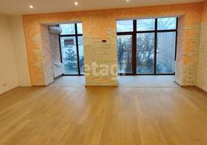 2-к квартира, вторичка, 70м2, 1/5 этаж