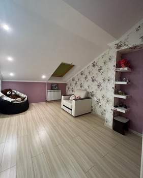 3-к квартира, вторичка, 142м2, 8/8 этаж