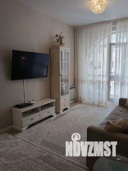 2-к квартира, вторичка, 71м2, 1/8 этаж