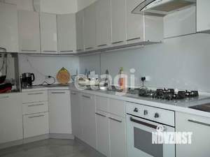 2-к квартира, вторичка, 62м2, 3/8 этаж