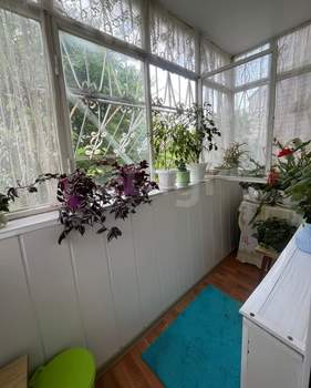 2-к квартира, вторичка, 61м2, 1/3 этаж
