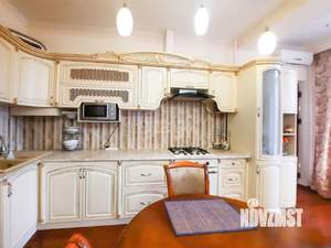 2-к квартира, вторичка, 68м2, 3/10 этаж