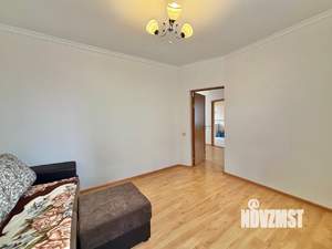 3-к квартира, вторичка, 100м2, 3/3 этаж