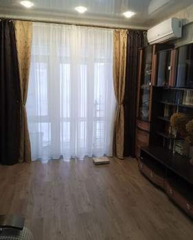 2-к квартира, вторичка, 79м2, 1/8 этаж