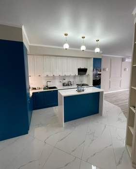 2-к квартира, вторичка, 102м2, 3/6 этаж