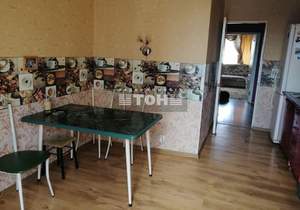 2-к квартира, вторичка, 60м2, 3/5 этаж