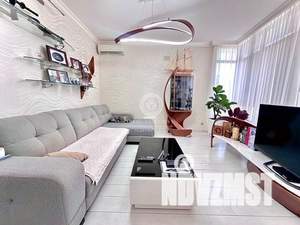 4-к квартира, вторичка, 106м2, 3/3 этаж