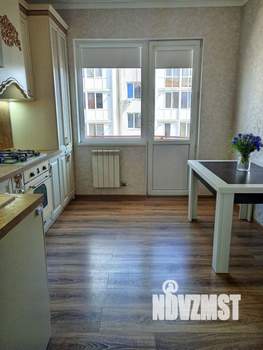 2-к квартира, вторичка, 63м2, 4/6 этаж