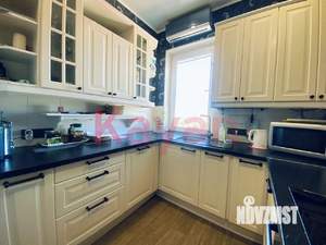 2-к квартира, вторичка, 50м2, 5/5 этаж