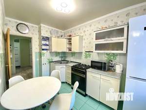 2-к квартира, вторичка, 63м2, 5/5 этаж
