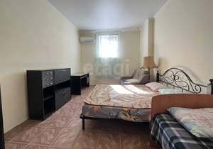 3-к квартира, вторичка, 68м2, 1/6 этаж