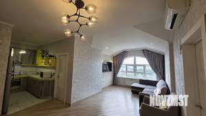 3-к квартира, вторичка, 95м2, 6/6 этаж