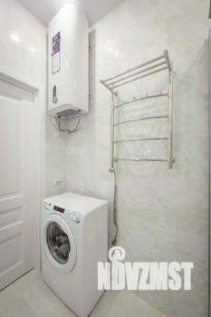 2-к квартира, вторичка, 90м2, 1/6 этаж