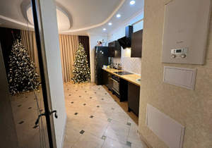 2-к квартира, вторичка, 72м2, 3/5 этаж