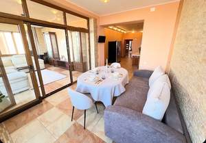 4-к квартира, вторичка, 145м2, 3/5 этаж