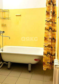 2-к квартира, вторичка, 63м2, 4/16 этаж
