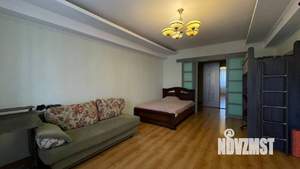 2-к квартира, вторичка, 83м2, 3/5 этаж