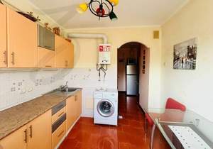 2-к квартира, вторичка, 52м2, 5/5 этаж