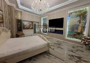 3-к квартира, вторичка, 134м2, 1/14 этаж