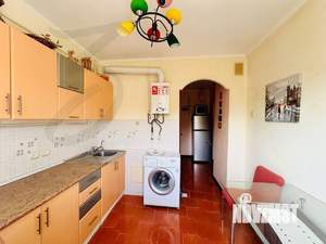 2-к квартира, вторичка, 52м2, 5/5 этаж