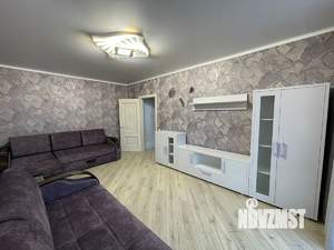 2-к квартира, вторичка, 72м2, 3/3 этаж