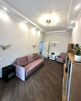 1-к квартира, вторичка, 50м2, 1/10 этаж