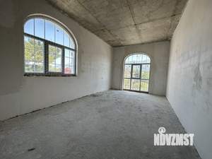 6-к квартира, вторичка, 320м2, 2/4 этаж