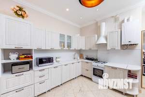 2-к квартира, вторичка, 67м2, 1/9 этаж
