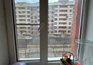 1-к квартира, вторичка, 76м2, 1/4 этаж