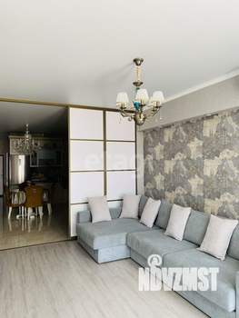 2-к квартира, вторичка, 64м2, 1/7 этаж