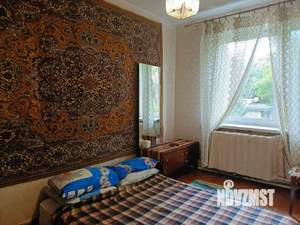 3-к квартира, вторичка, 65м2, 2/2 этаж