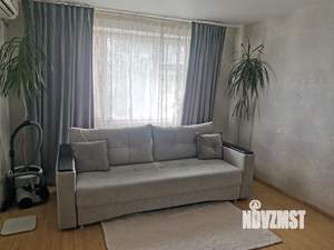 2-к квартира, вторичка, 37м2, 3/5 этаж
