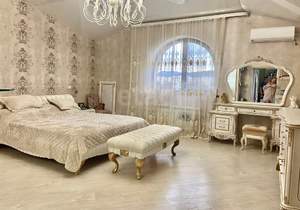 2-к квартира, вторичка, 103м2, 6/6 этаж