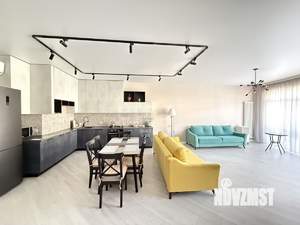 2-к квартира, вторичка, 92м2, 8/8 этаж