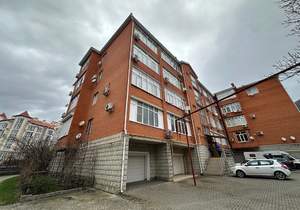 1-к квартира, вторичка, 76м2, 1/4 этаж