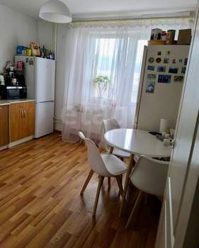 2-к квартира, вторичка, 62м2, 11/16 этаж